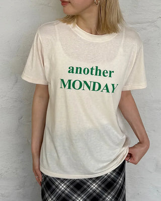 MONDAY Round Neck Half T-Shirt