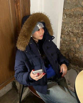 Loop button attached fur hood short down jacket