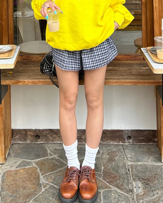 Checked drawstring waist shorts
