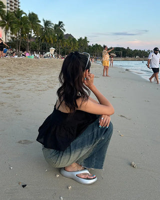 Cut-off vintage denim pants