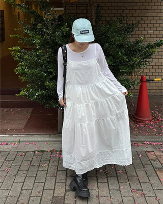 Flower punching lace hem camisole dress