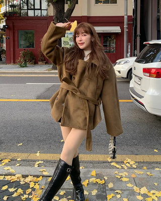 Trench-style mid-length jacket