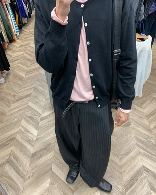 Striped keyring pleated banding slacks