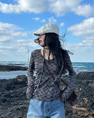 Checkered scarf T-shirt