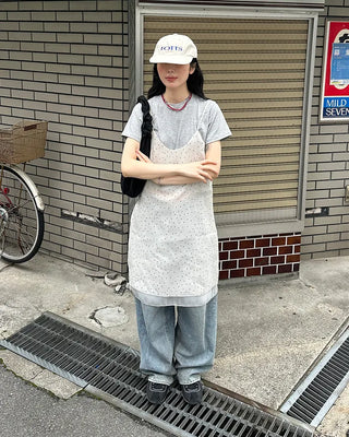 Basic semi-cropped T-shirt