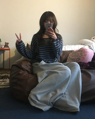 Boat neck striped loose knit