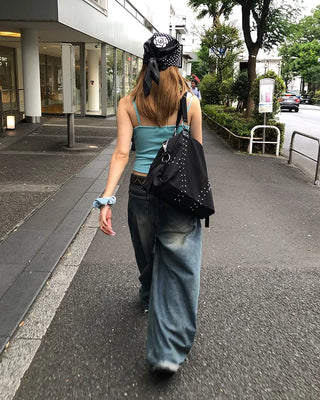 Double rivet line shoulder bag