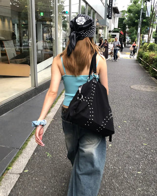 Double rivet line shoulder bag
