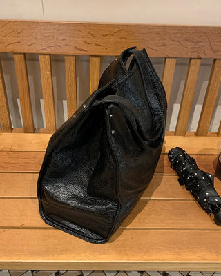 Black pouch set shoulder bag