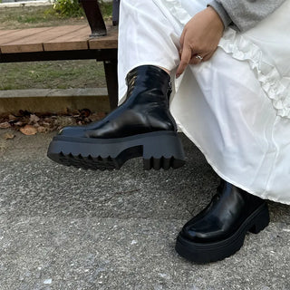 Slit-line platform boots