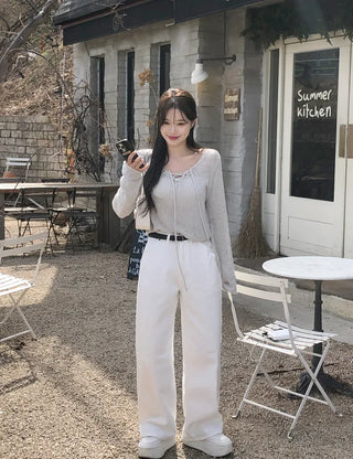 Semi-wide chino pants