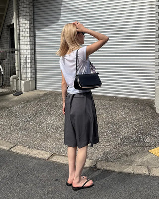 See-through off-shoulder cap t-shirt