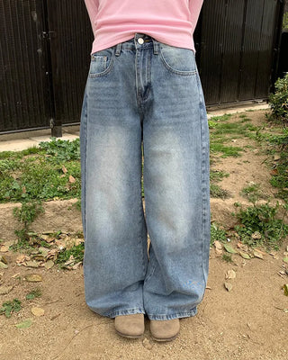 Washed wide-leg denim pants
