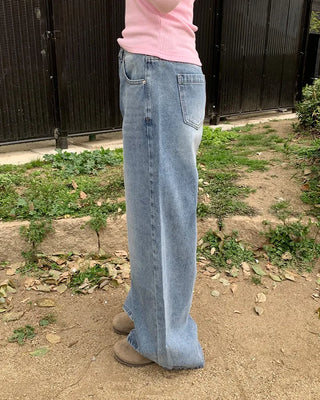 Washed wide-leg denim pants