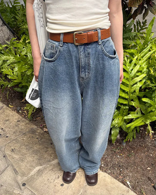 Side-tuck wide denim pants