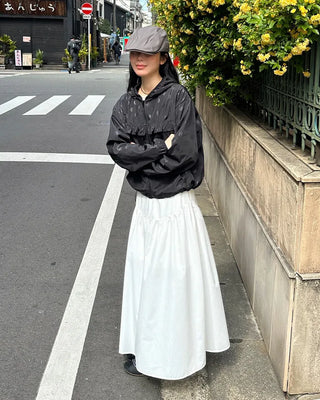 V-neck shirred long skirt