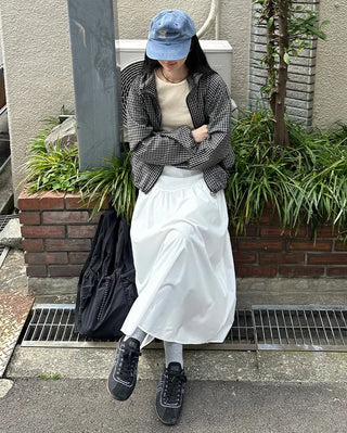 V-neck shirred long skirt