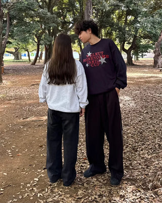 (Unisex) Star Lettering Sweatshirt