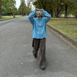 Loose-fit round knit