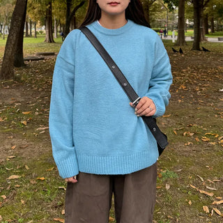 Loose-fit round knit