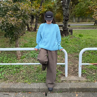 Loose-fit round knit