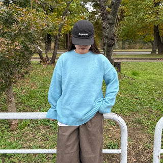 Loose-fit round knit