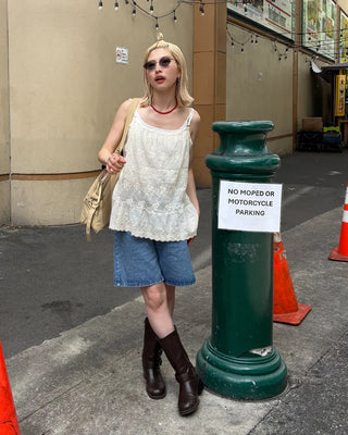 Straight-leg denim shorts