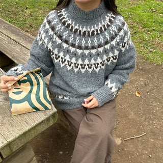 Nordic Round Knit