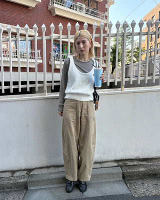 Wool sheer slit long-sleeved T-shirt