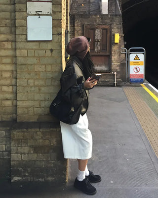 (Unisex) One-tuck cotton Bermuda shorts