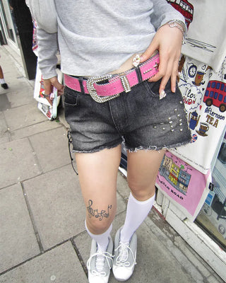 Star-studded cubic buckle crocodile belt
