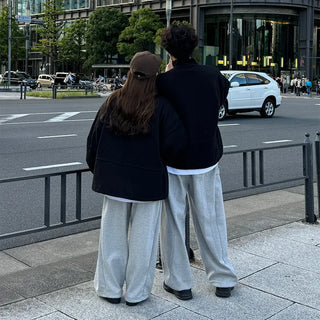 (Unisex) Sweatpants with Side Tucks
