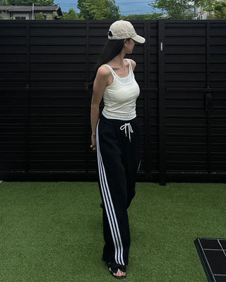 Wide T-Fed String Rack Pants