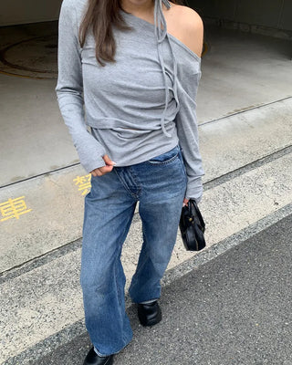 Scarf and off-shoulder T-shirt set