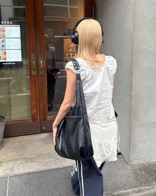 2-Way Gathered Elastic Lace Neck Button Blouse