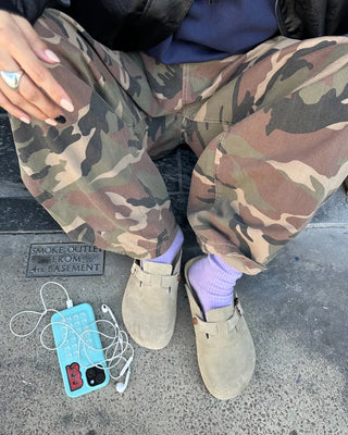 Hip pocket ring wide camouflage pants