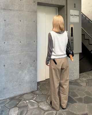 Wool sheer slit long-sleeved T-shirt