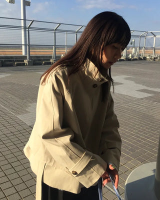 Stand-neck Big Gun Patch Yoke Short Trench Coat