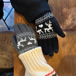 Deer print gloves (touchscreen compatible)
