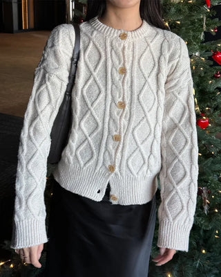Diamond Pressure Round Cardigan