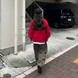 Loose-fit twisted knit