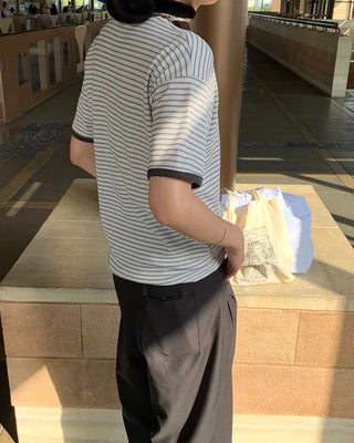 Bordered two-tone slim-fit short-sleeved T-shirt