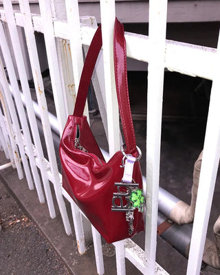 Simple one-shoulder bag