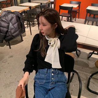 Scarf-layered ribbed knit