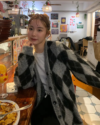 Diamond Pattern Oversized Cardigan