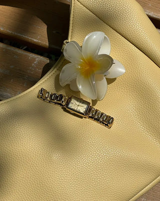 Gold Square Handwatch