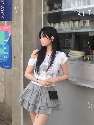 (With inner shorts) Double tiered mini skirt
