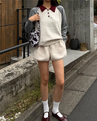Two-tone accent color long-sleeved knit
