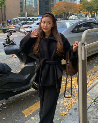 Trench-style mid-length jacket