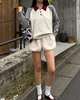 Two-tone accent color long-sleeved knit
